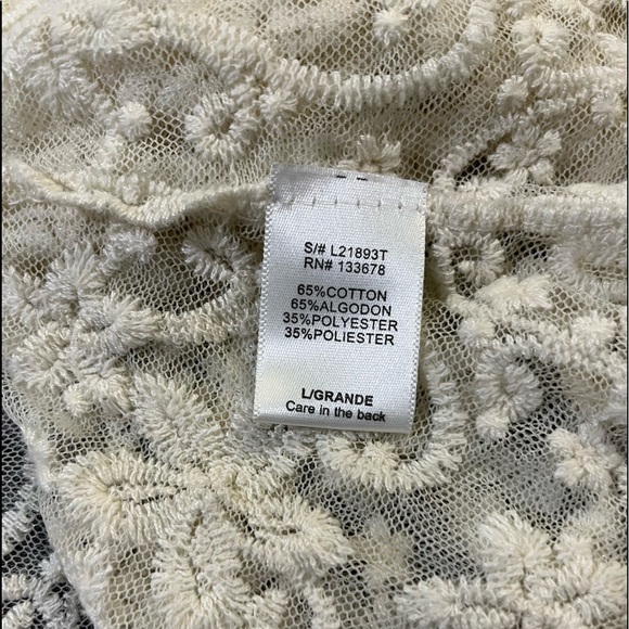 LOVE TREE HAPPENS IVORY CREAM LACE SHEER FLORAL SCOOP NECK TANK BLOUSE - Picture 6 of 13